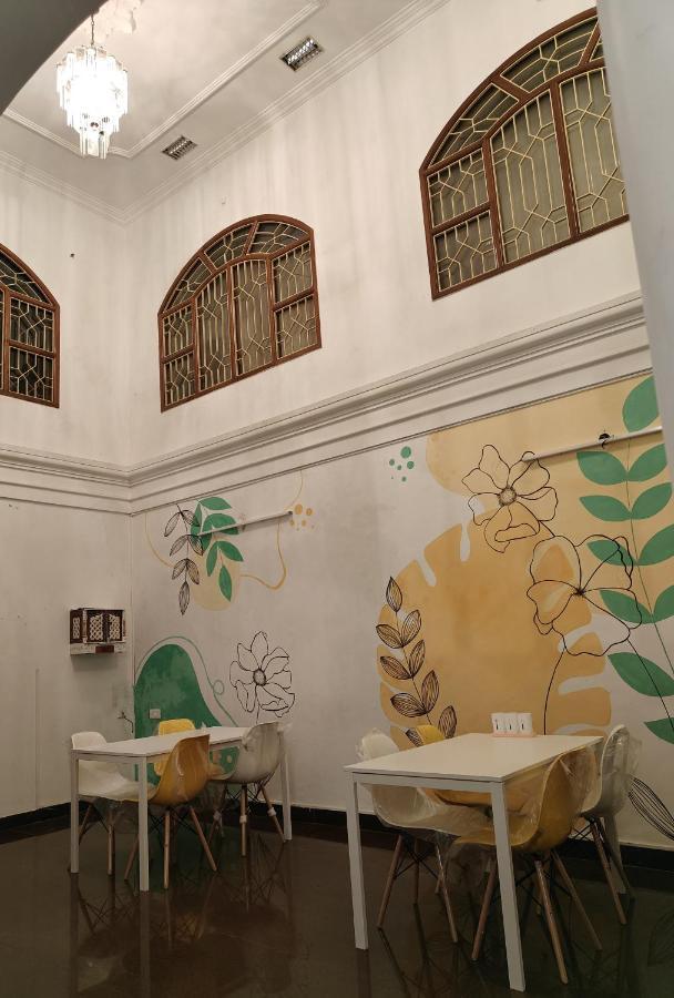 Unpack Hostel ポンディシェリ エクステリア 写真