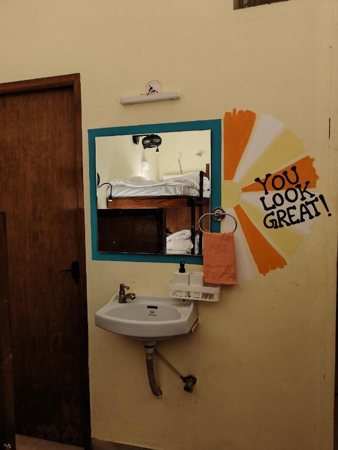 Unpack Hostel ポンディシェリ エクステリア 写真
