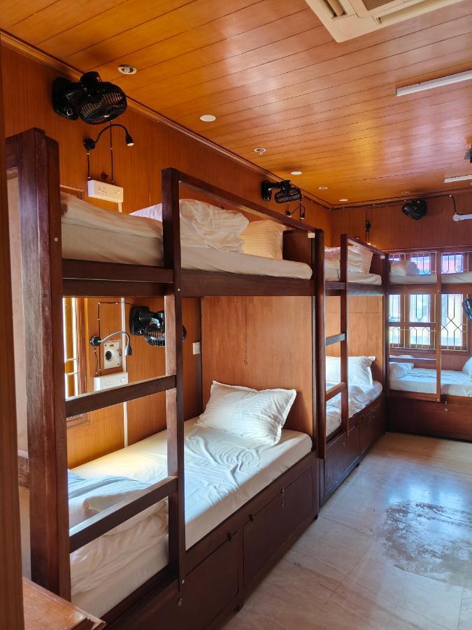 Unpack Hostel ポンディシェリ エクステリア 写真